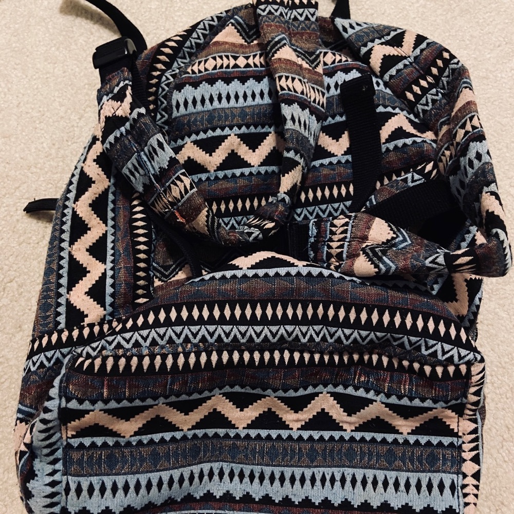 Tribal Patterned Backpack - Picture 2 of 3